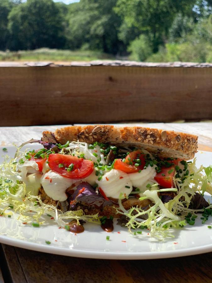 Ludiek Eten En Slapen Hotel 3*