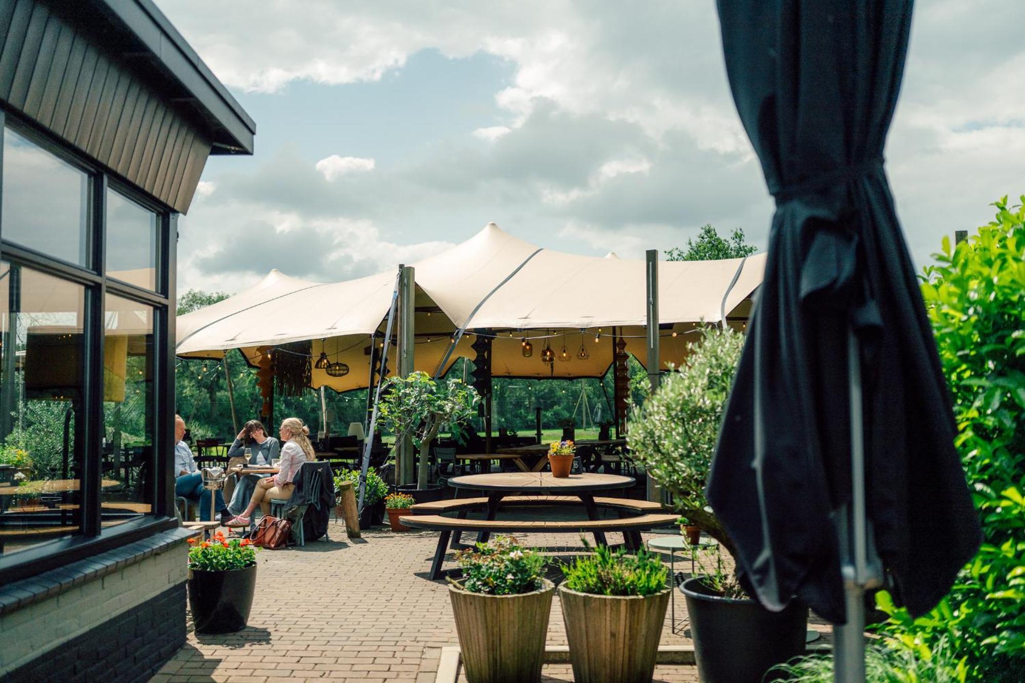 Hotel Ludiek Eten En Slapen
